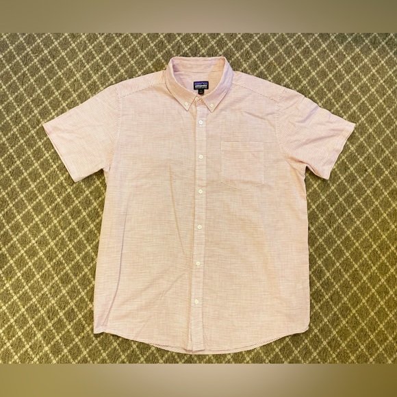 Men's Patagonia Button-Down Shirt, Size Large - Picture 1 of 4